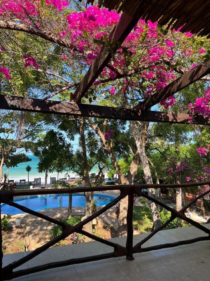 Stone Resort 키웬그와 외부 사진
